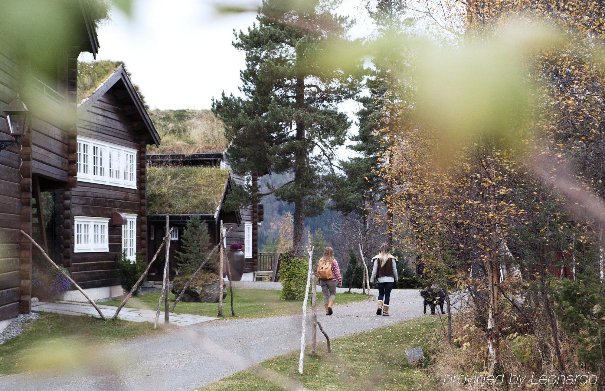 Storfjord Hotel Skodje Exterior photo